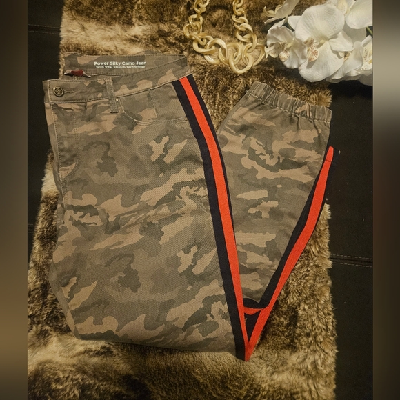 Laurie Felt Camo Silky striped pants - Picture 2 of 8